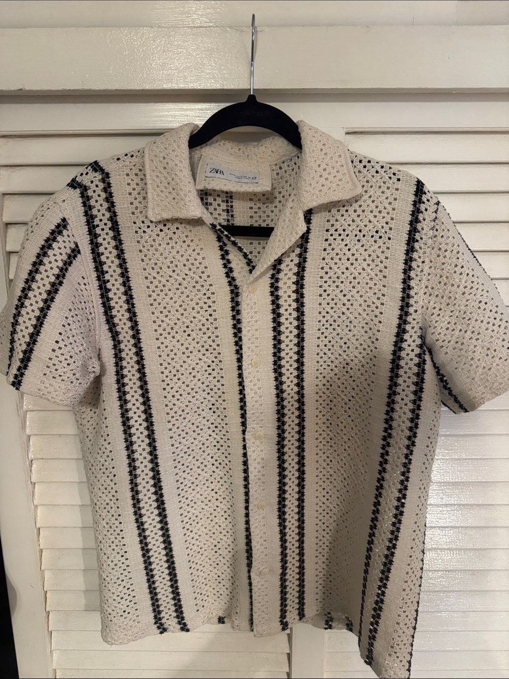 Zara Cream Open-Knit Short Sleeve Shirt with Black Stripes